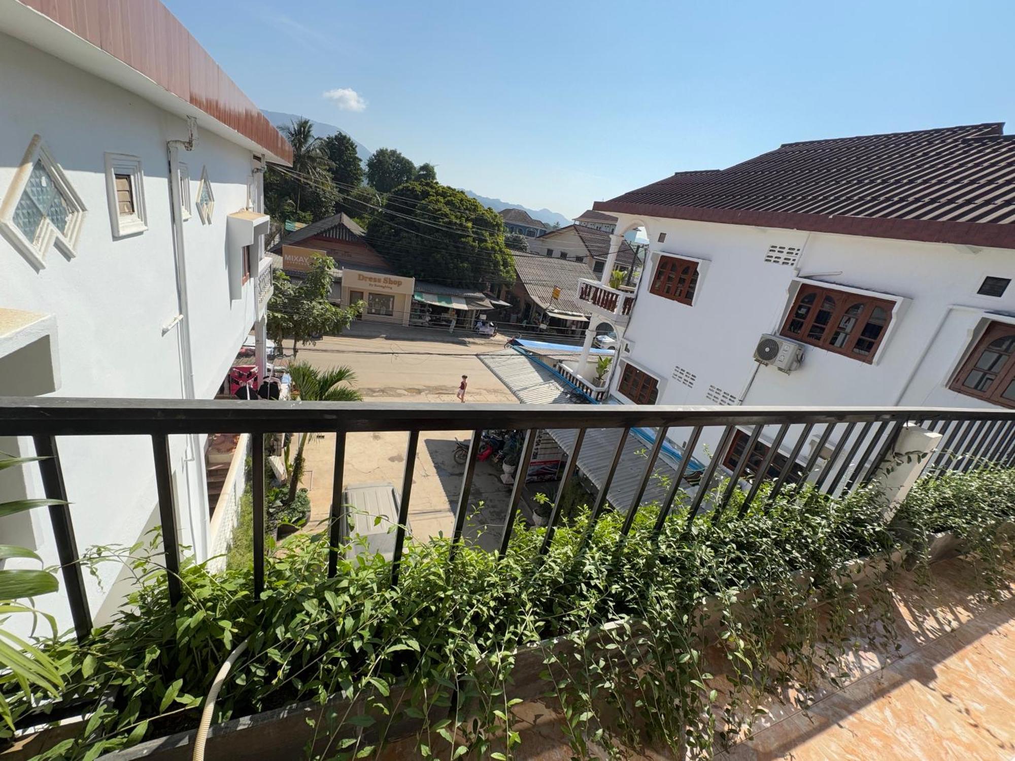 Vang Vieng Green Hotel Exterior foto